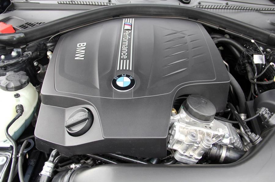  BMW M135i 2012 года  (фото 27 из 44)